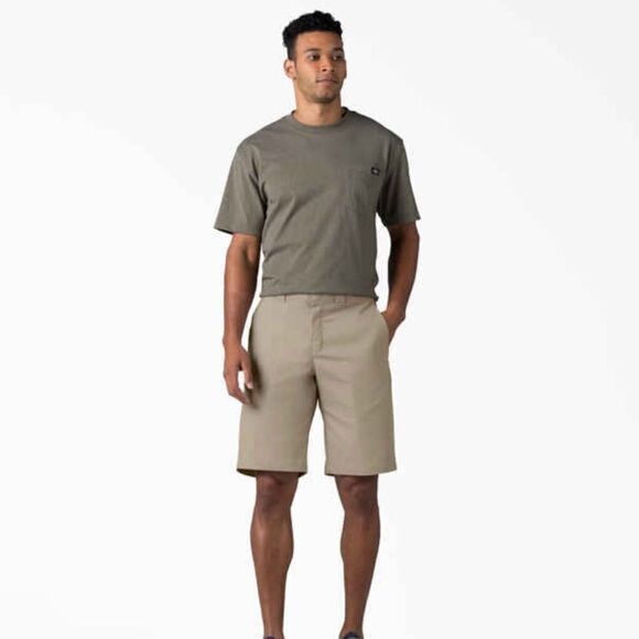 Dickies Tan Khaki Flat Front Relaxed Fit Work or School Uniform Shorts. 30" EUC - Picture 2 of 7